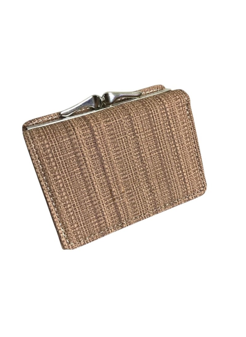 محفظة نسائية صغيرة شيك جدًا، تصميم أنيق وعصري، مزودة بعدة حافظة للكروت، عملية وخفيفة للاستخدام اليومي - Image 2